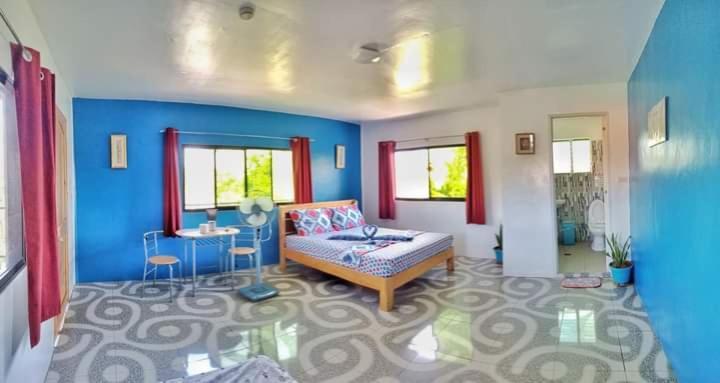 Happy Bear Moalboal Budget Rooms Екстер'єр фото