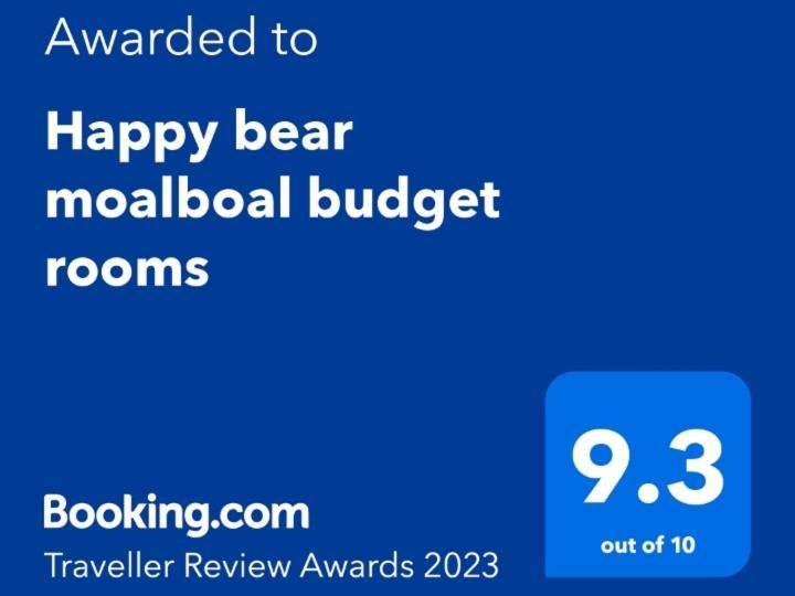 Happy Bear Moalboal Budget Rooms Екстер'єр фото